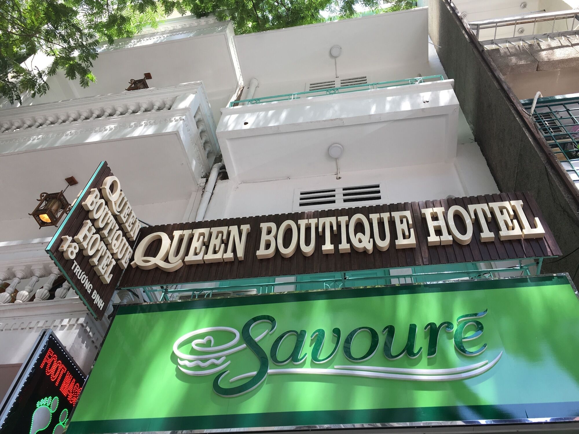 Queen Boutique Hotel Ho Chi Minh City Exterior photo